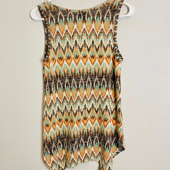 Absolutely Famous- Western Pattern BOHO Tank- M - Picture 9 of 9